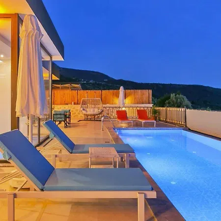 Caykoey 2 Bedroom Secluded With Private Pool Hot Tub