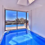Caykoey 2 Bedroom Secluded With Private Pool Hot Tub