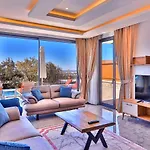 Caykoey 2 Bedroom Secluded With Private Pool Hot Tub Villa Kalkan