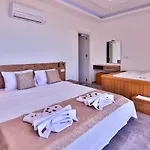 Villa Caykoey 2 Bedroom Secluded With Private Pool Hot Tub Kalkan