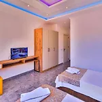 Villa Caykoey 2 Bedroom Secluded With Private Pool Hot Tub