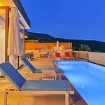 Caykoey 2 Bedroom Secluded With Private Pool Hot Tub