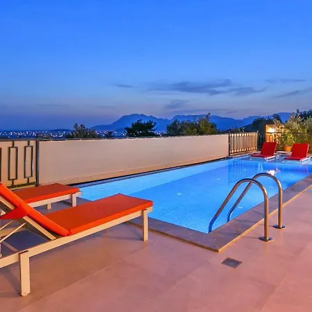 Caykoey 2 Bedroom Secluded With Private Pool Hot Tub Villa Kalkan