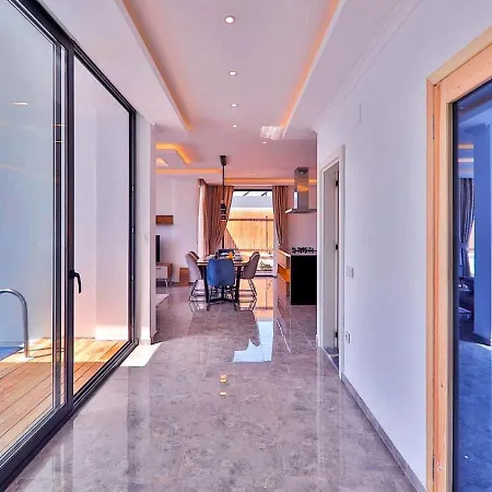Caykoey 2 Bedroom Secluded With Private Pool Hot Tub * קלקן