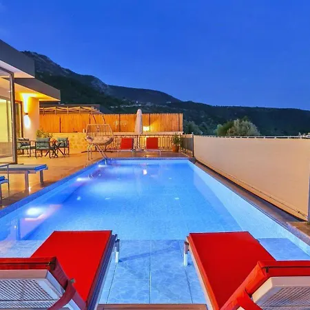 2 Bedroom Secluded Kalkan